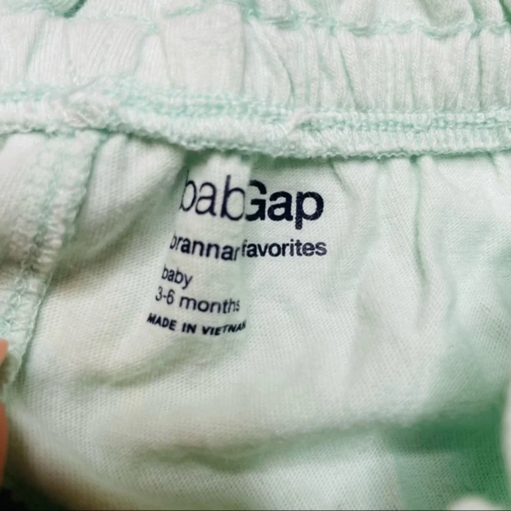 GAP Baby Bubble Shorts 2 pairs Pink & Mint